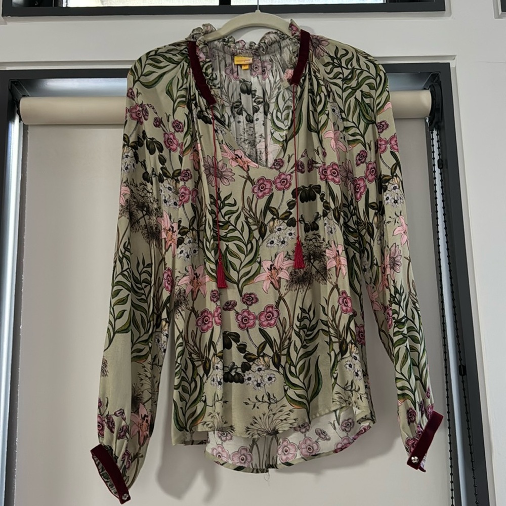 Monoplaza floral blouse